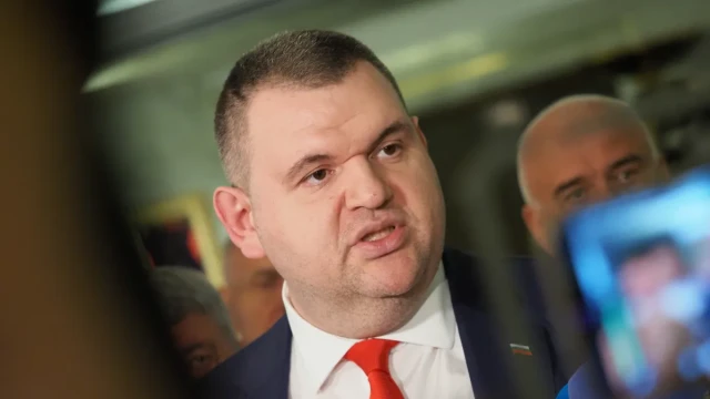 Delyan Peevski announced a new beginning. Earlier, 17 MPs were expelled from the parliamentary group 11 07 2024